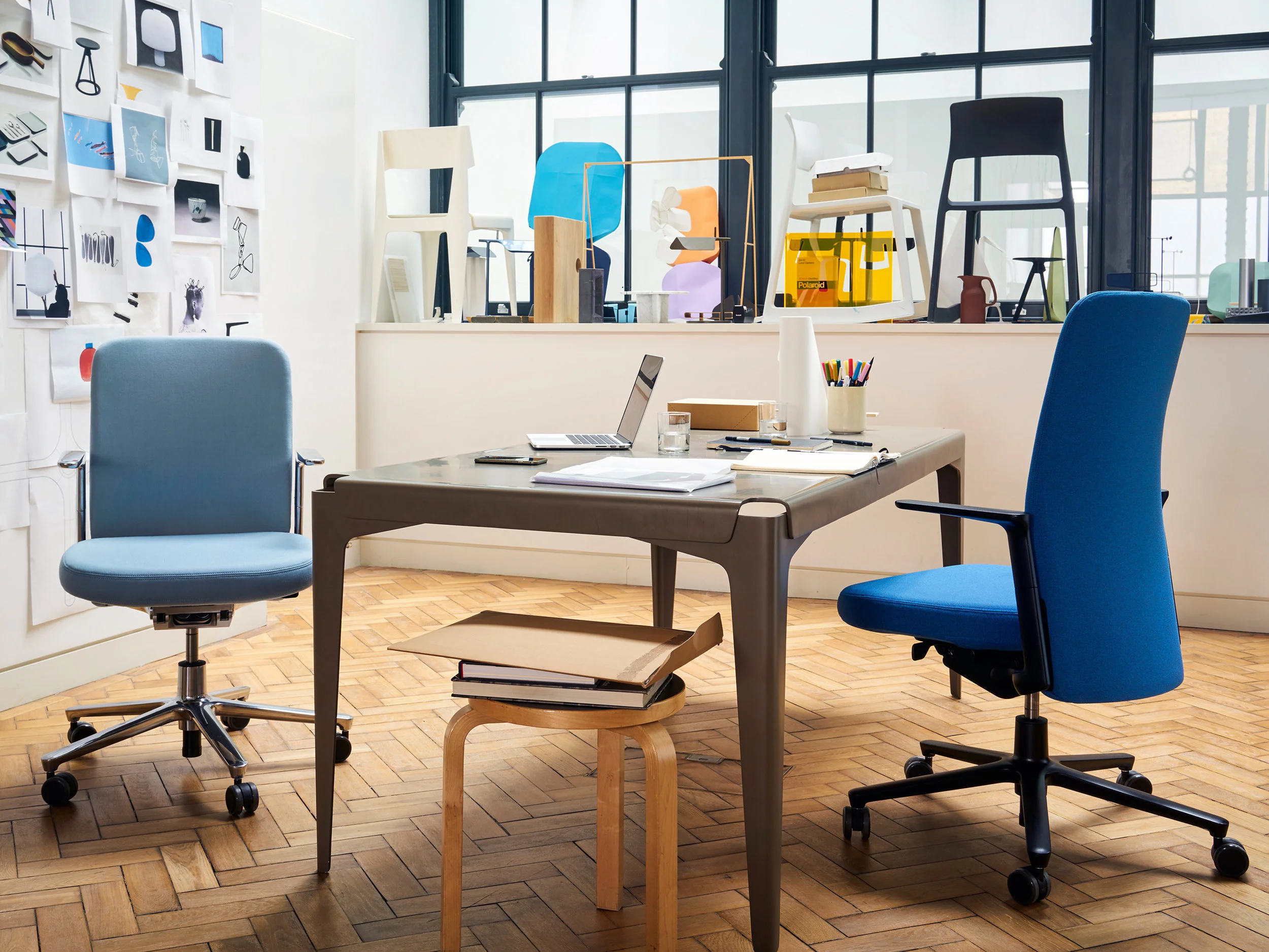 Pacific Chair by Vitra — officing.